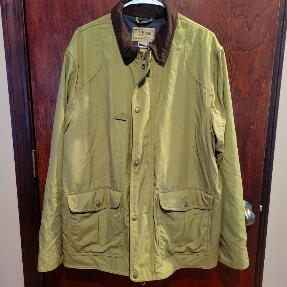 Olive green LL Bean Heavy Duty Hunting Jacket - lots of pockets!